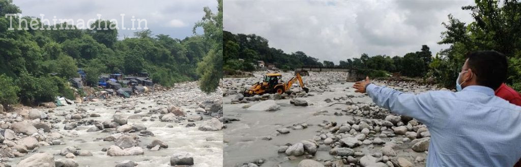 manjhi-khad-flood-poklane-machine-stuck-rescue-operation